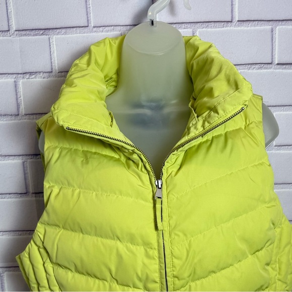 Talbots bright yellow-chartreuse women’s Puffer Vest - Size L - Picture 5 of 10